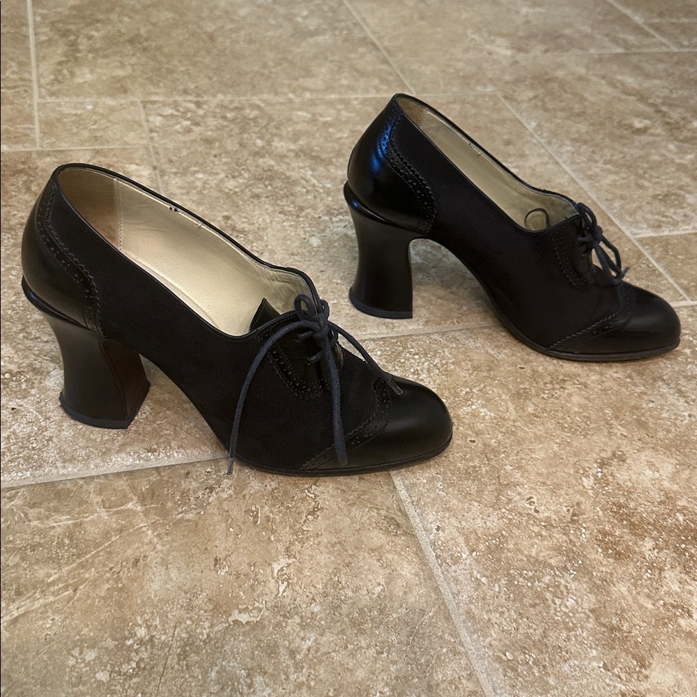 Michel Perry Black Chic Lace-Up Heels Made in Italy. - Picture 2 of 6